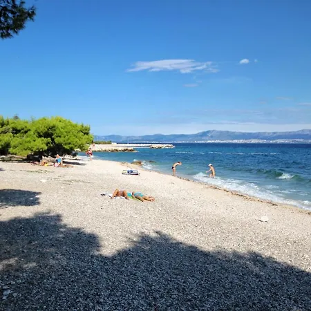 Апартаменти Seaside With A Swimming Pool Supetar, Brac - 11360 *