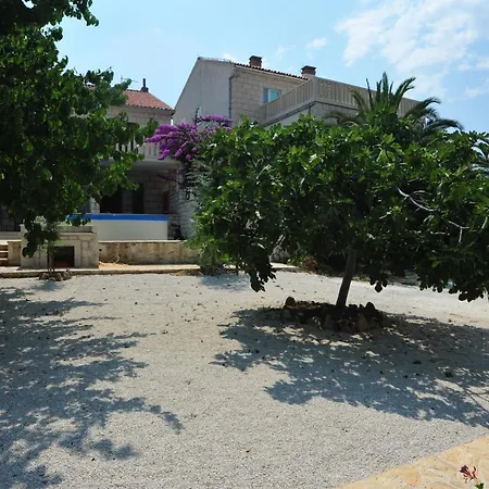 Seaside With A Swimming Pool Supetar, Brac - 11360 Supetar