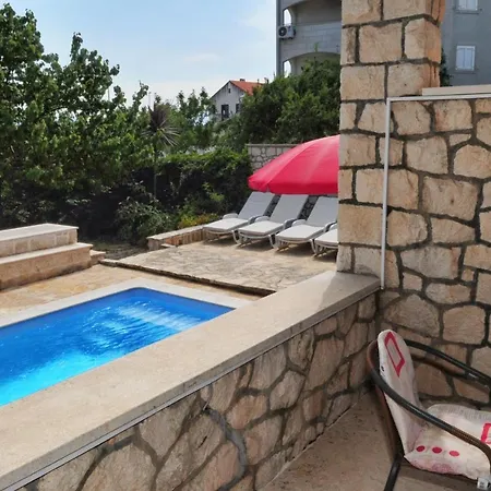 Apartment Seaside With A Swimming Pool Supetar, Brac - 11360 Supetar